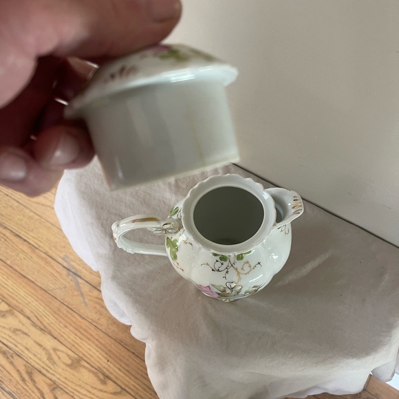 Dresden Germany Antique Porcelain Teapot Coffee Chocolate Pot Pitcher Roses Gold - Picture 16 of 16